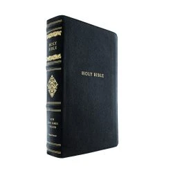 Thomas Nelson NKJV Personal Size Reference Bible
