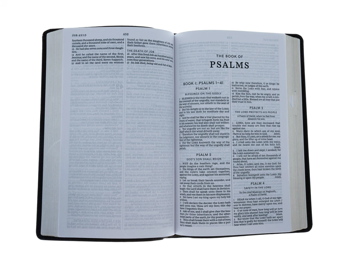 Thomas Nelson KJV Minister’s Bible Comfort Print-Brown Leathersoft - Image 3