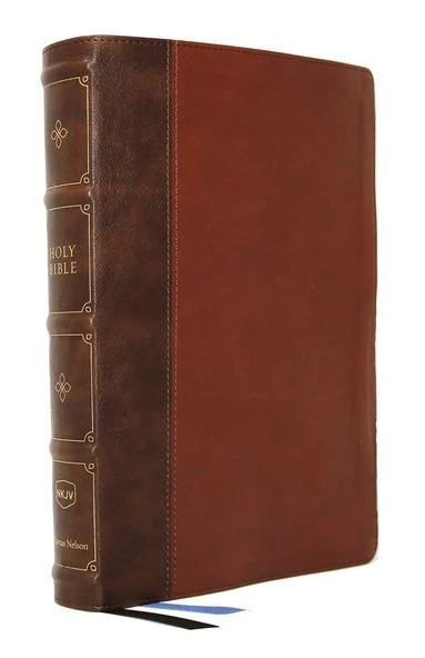 Thomas Nelson NKJV Large Print Thinline Reference Bible, Blue Letter, Leathersoft, Brown